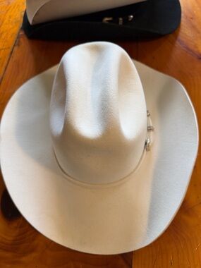 Seratelli Classic White Cowboy Hat 6 5/8